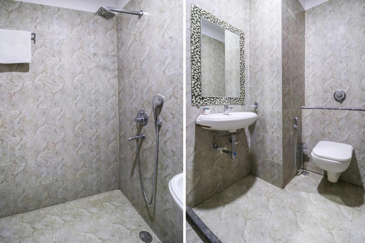 Oyo Flagship 69860 Mastana Palace Hotell Varanasi Eksteriør bilde